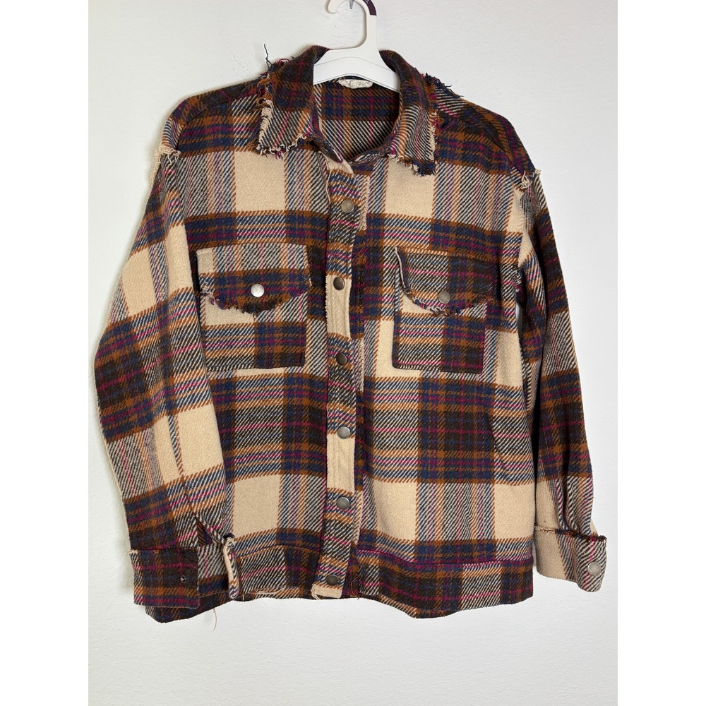 La Miel Plaid Shacket Womens Small Tan Brown Frayed Raw Hem Snap Button Flannel